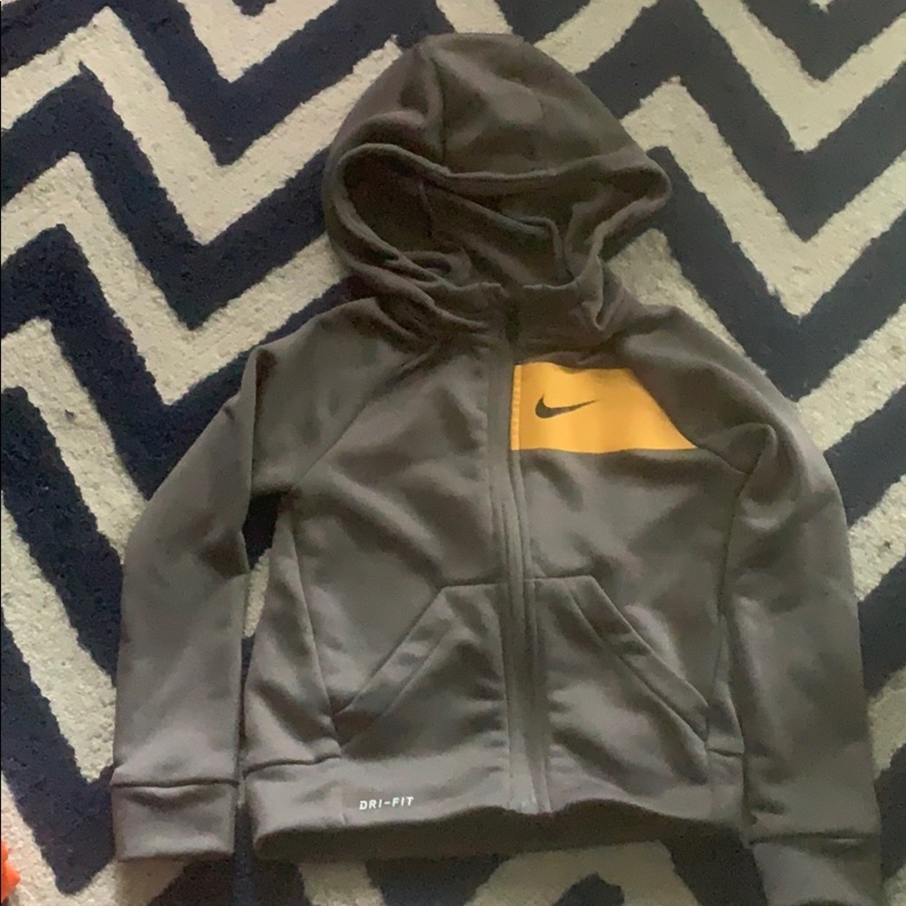 Boys Nike drifit hooded zip up
